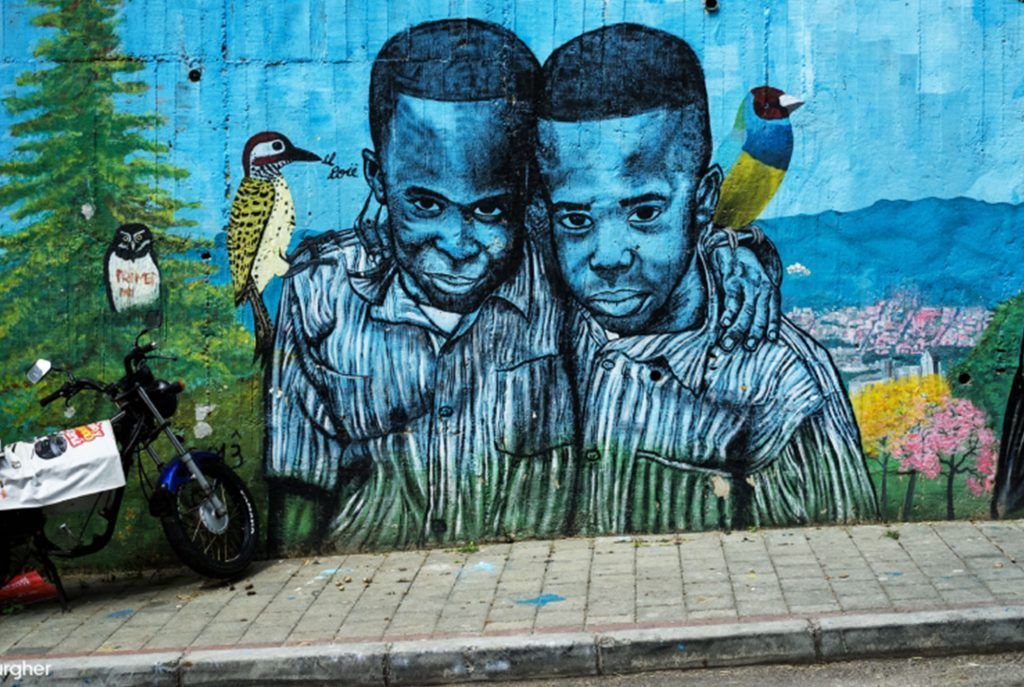 Las Experiencias que se Viven en la Comuna 13 de Medellín Graffitis-13-comuna
