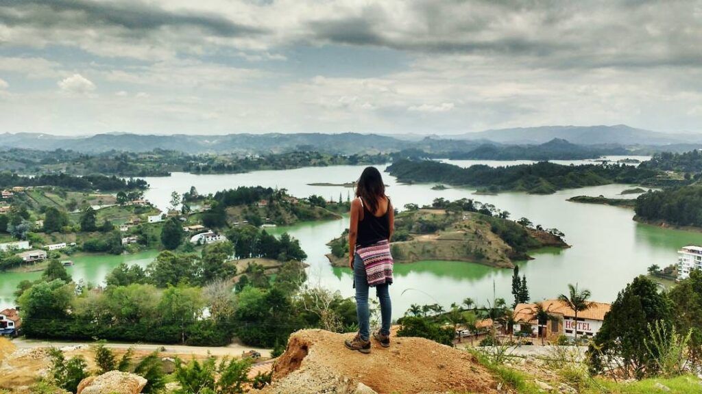 Descubre la belleza natural de Guatapé y sus opciones de ecoturismo guatape