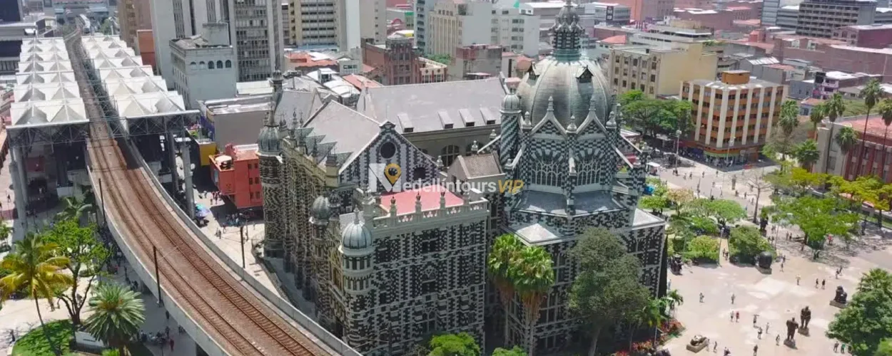 Medellín-Parque-de Berrio