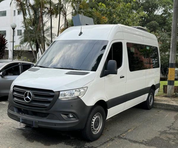 Transporte Turístico Sprinter 2 sin placa